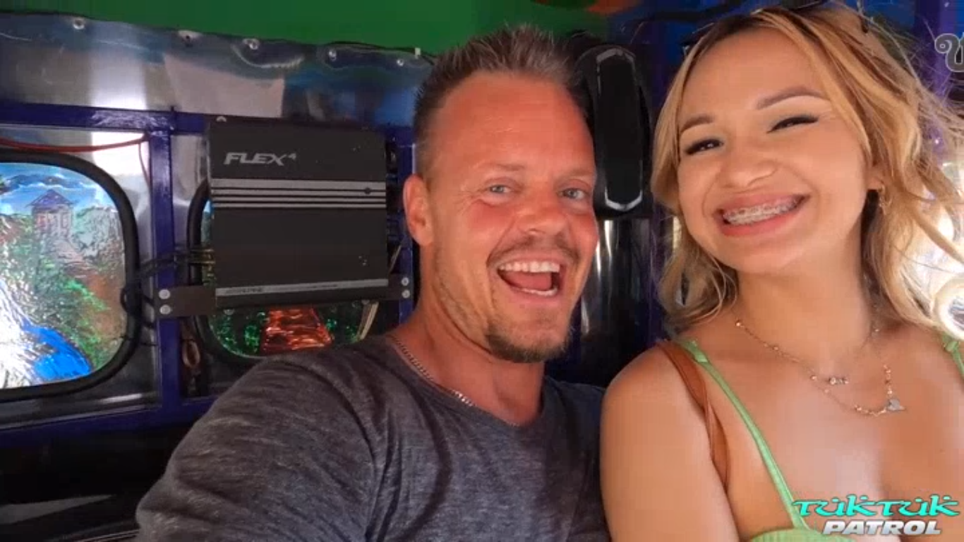 TH-857 TukTukPatrol – Isabellaa อิสซาเบลล่า สาวโคลัมเบียหุ่น XXX เจอพี่หรั่งนัดเย็ดเอาตุ๊กๆ อเมริกาใต้มารับ เข้าโรงแรมน้องแหวกหียั่วๆ ก่อนเจอเลียหีแล้วเย็ดสดเสียวๆ กระแทกหีกันยับจัดทุกท่าจนน้ำแตกปล่อยราดปาก