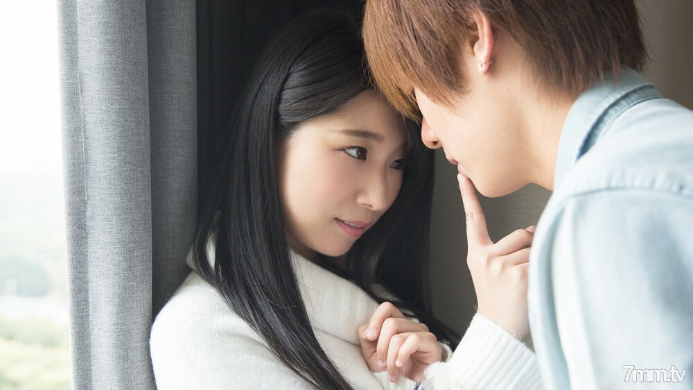 JP-922 681-MIHINA-01 Sex with a super sensitive shaved girl / Mihina